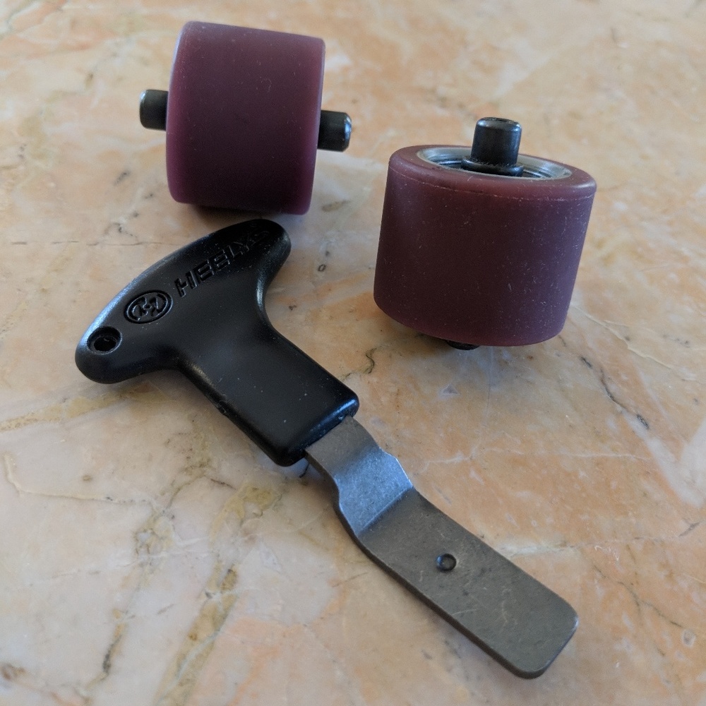 Extra Heely Wheels